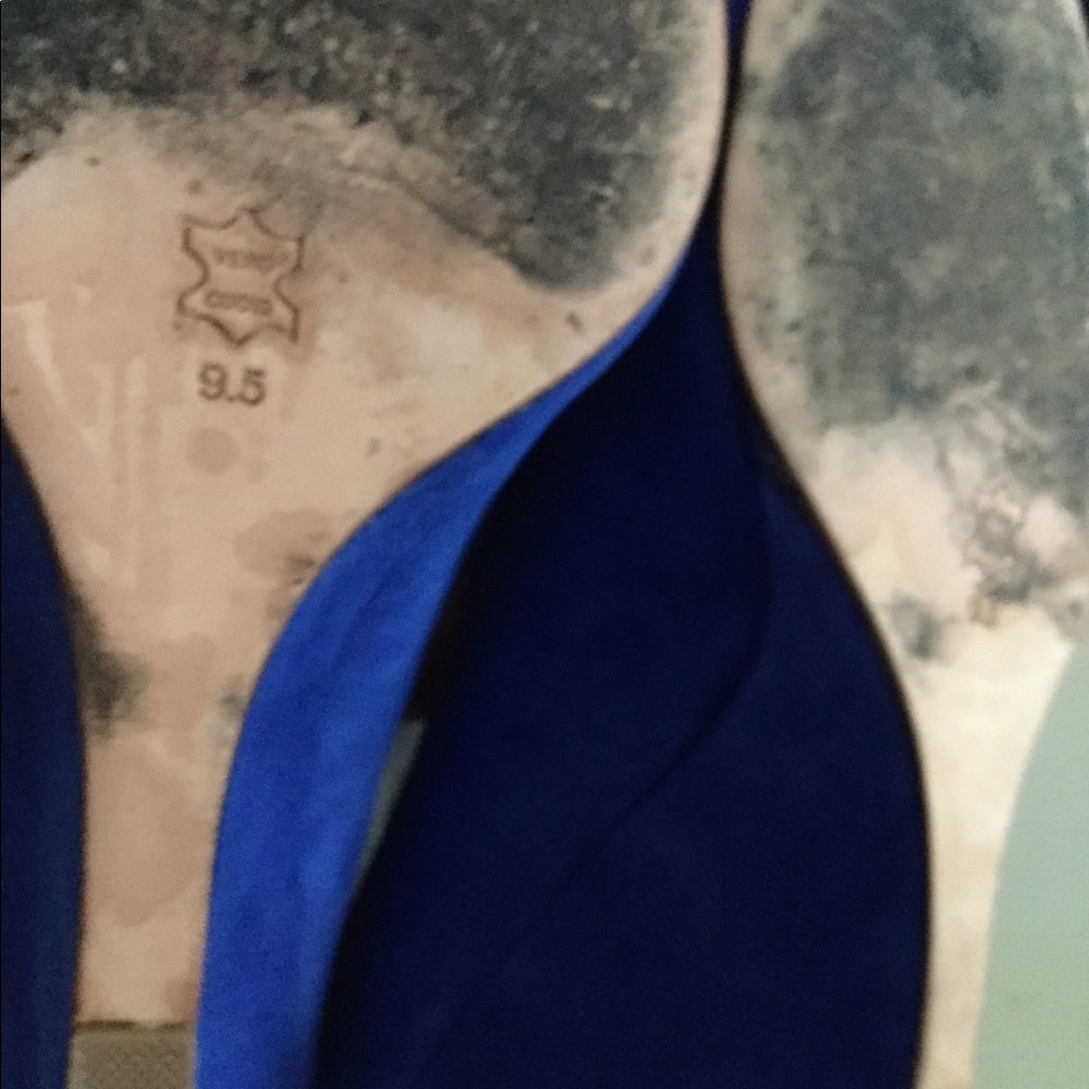 Shoes - Picture 3 of 3